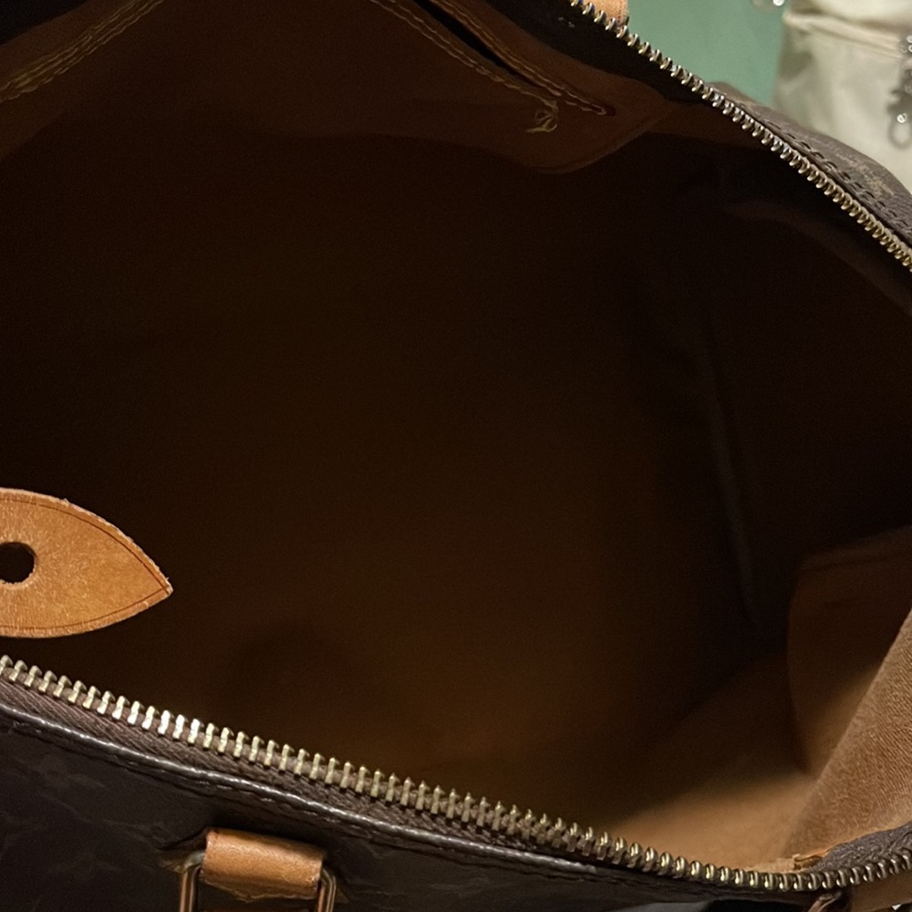 Authentic Louis Vuitton monogram speedy 35 - Picture 13 of 16